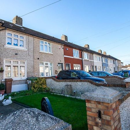 Rainbow Heights Dublin Apartment Exterior foto